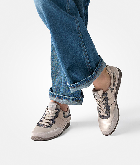 Paul Green Women's shoes in Gold - the largest selection online