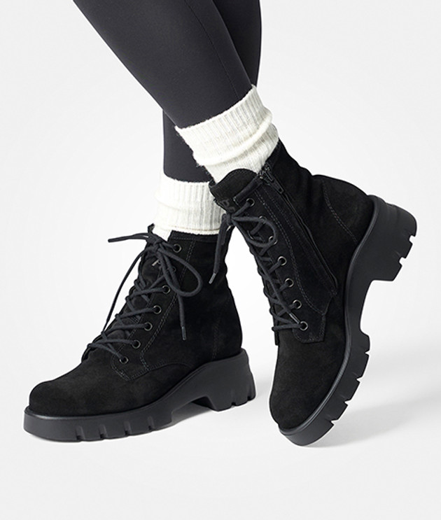 Paul Green 8207-038 boots in black