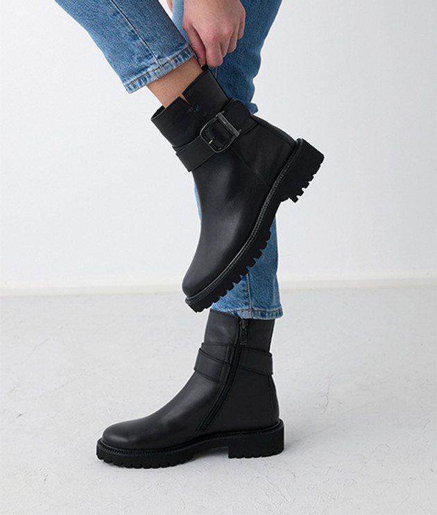 Paul Green 8334-003 Ankle Boots in Black