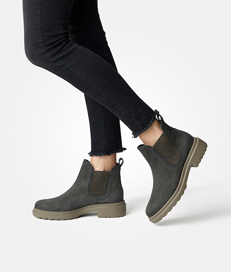 Women's courmayeur valley clearance chelsea boots grey nubuck