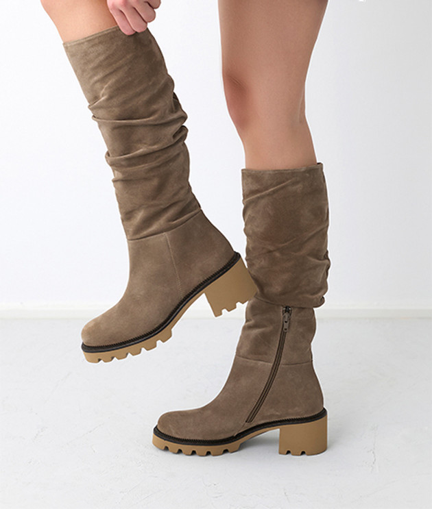 Paul Green 9987-040 Boots in Beige