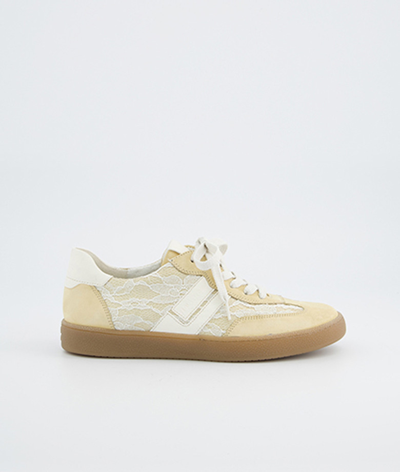 Paul Green 5457-037 sneaker in yellow