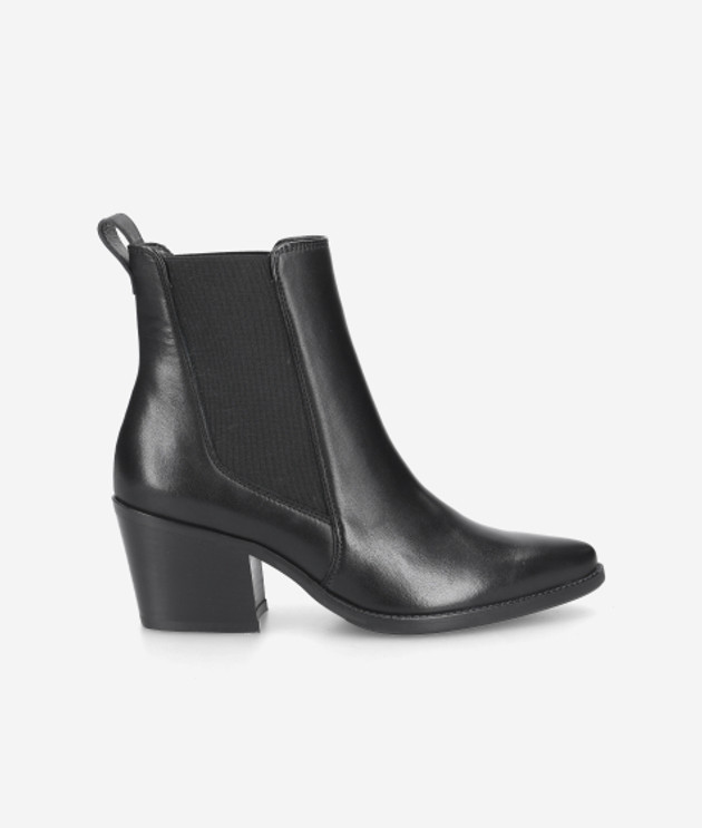 Paul Green 8150-016 ankle boots in black