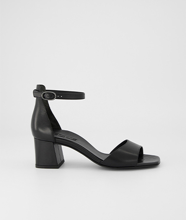 Paul Green 6140-089 sandals in black