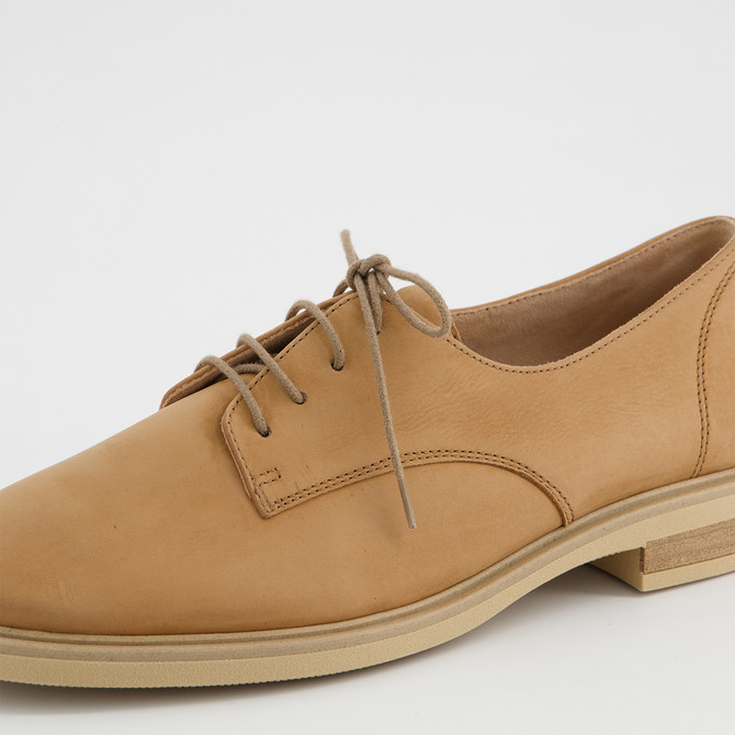 Paul Green 1073-052 - Brown